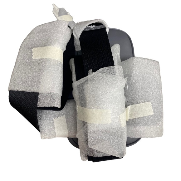 COACH CE659 Multifunction Phone Pack With Ski Slopes Print Leather Crossbody - Picture 5 of 9